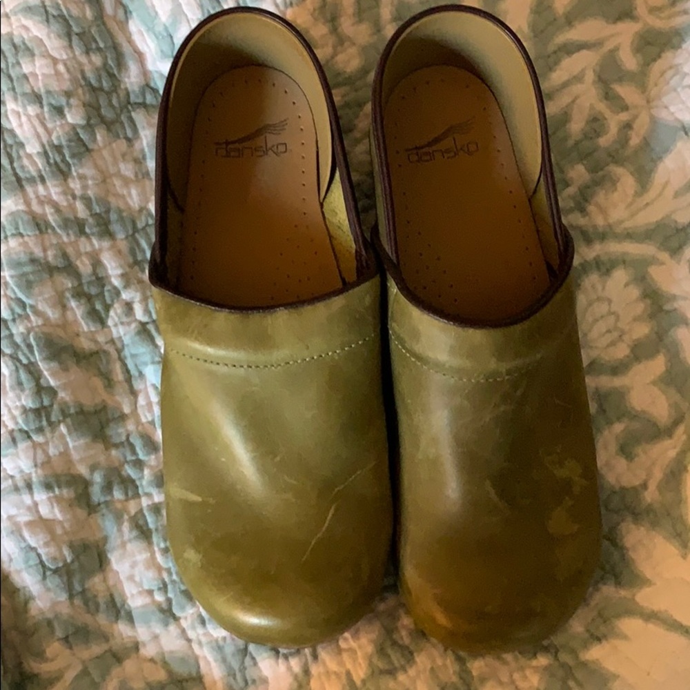 New Dansko clogs size 41